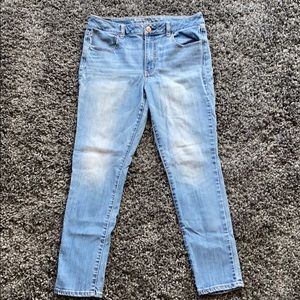 American Eagle Hi-Rise